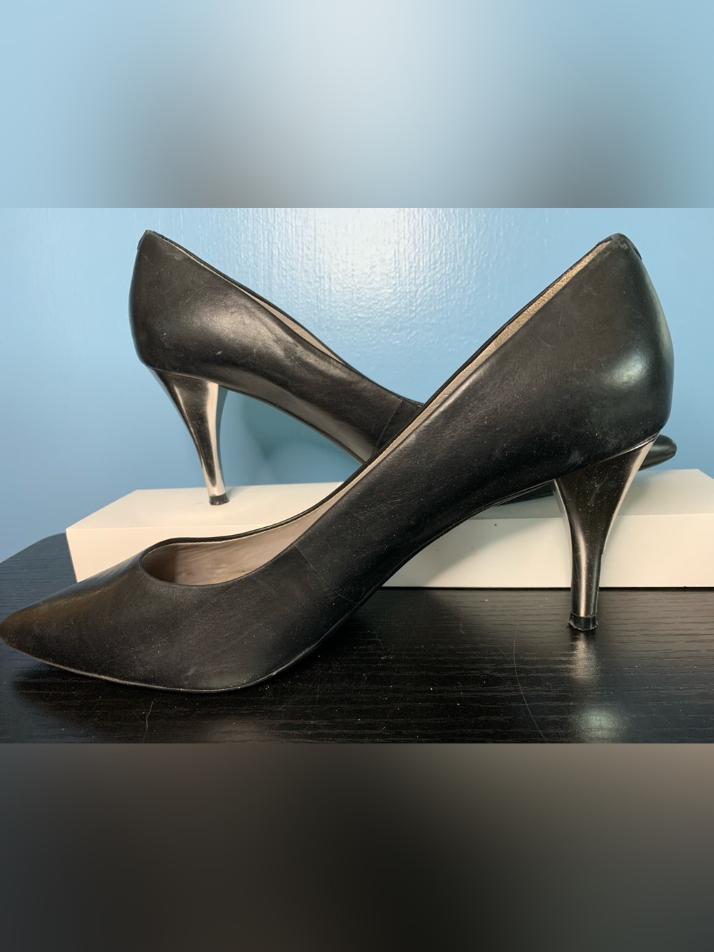 Kenneth Cole Black Leather Pointed-Toe Silver Heel Pumps